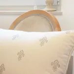 Апартаменты Pinia Centre Modern With Shared Bathroom