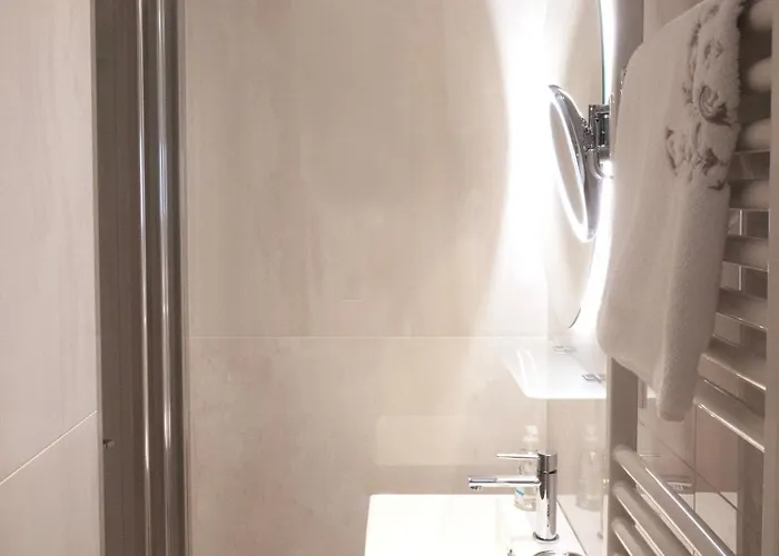 Pinia Centre Modern * Lublaň